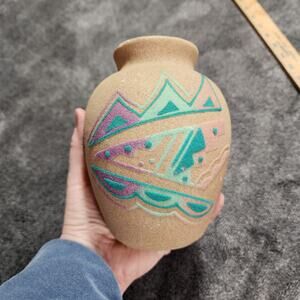 Vintage Sand painted Navajo Vase 1993 signed Laverne Smith 1993  M